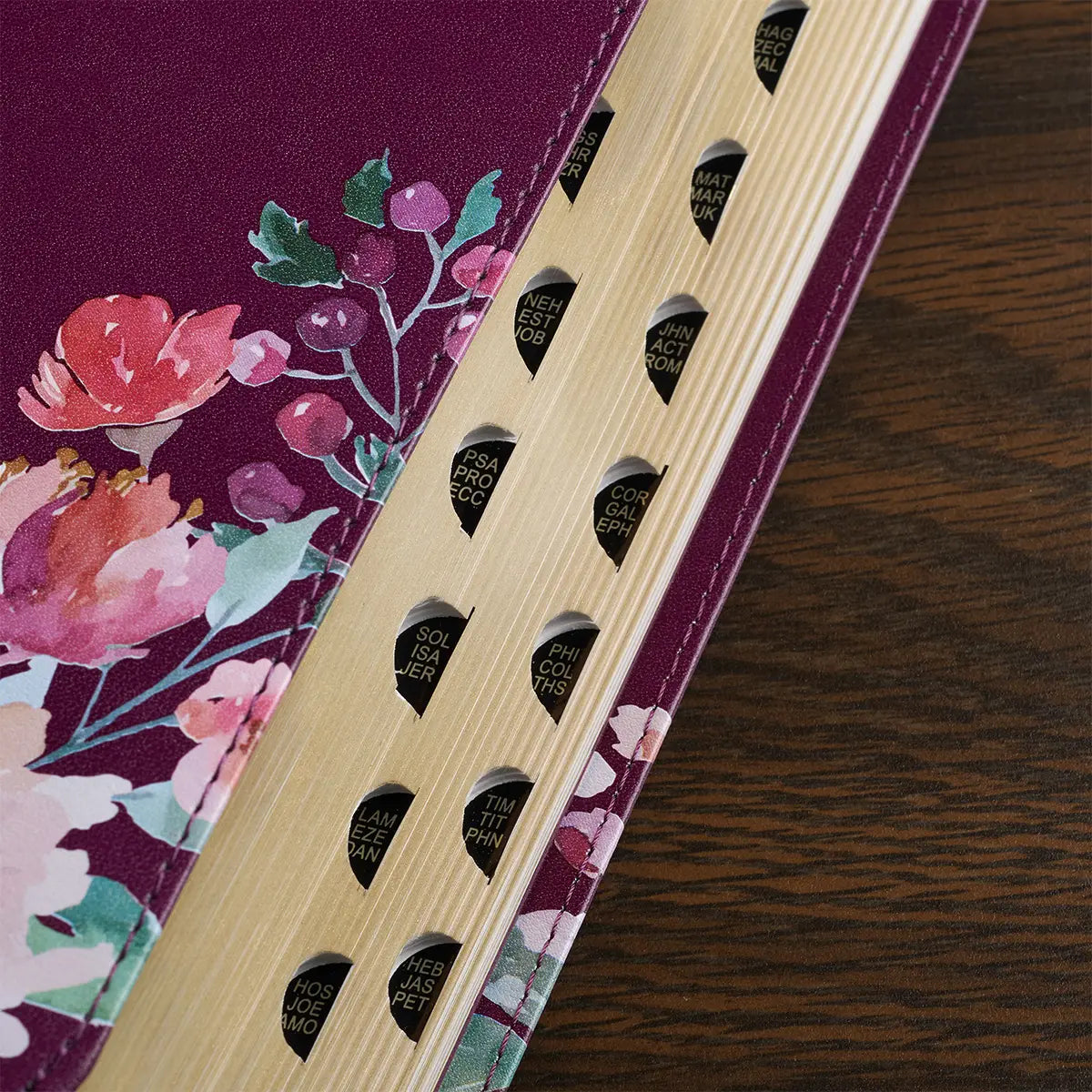 Purple Floral Faux Leather Giant Print Kjv Bible